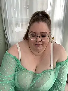 Snapshot of Chloe_WS chatting on December 27, 9:39 am Chloe WS online show from December 27, 9:39 am