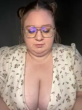 Snapshot of Chloe_WS chatting on February 22, 3:34 am Chloe WS online show from February 22, 3:34 am