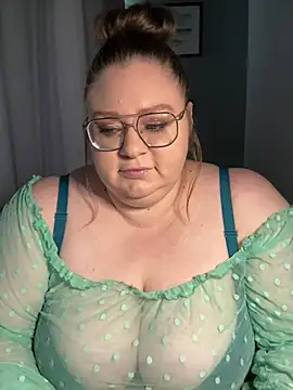 Snapshot of Chloe_WS chatting on March 1, 4:58 am Chloe WS online show from March 1, 4:58 am