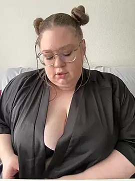 Snapshot of Chloe_WS chatting on March 17, 10:06 am Chloe WS online show from March 17, 10:06 am