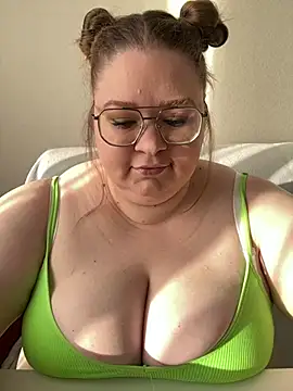 Snapshot of Chloe_WS chatting on March 18, 4:58 am Chloe WS online show from March 18, 4:58 am