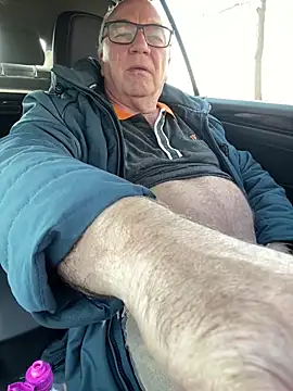 biggandybig online show from March 4, 1:59 pm