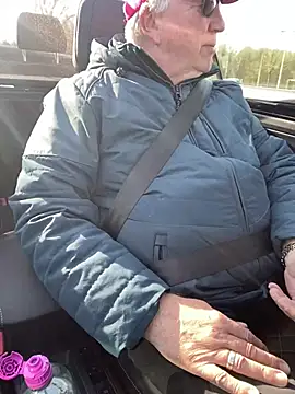 biggandybig online show from March 5, 12:55 pm