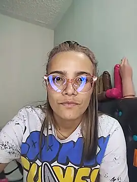 Yaumiko online show from May 28, 12:02 pm