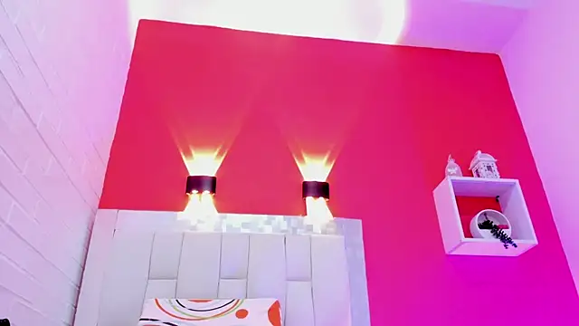 malu horny 69 online show from April 8, 7:47 pm