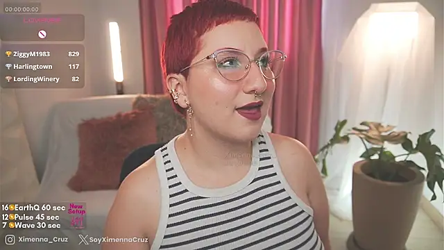 Ximenna Cruz online show from February 17, 9:41 pm