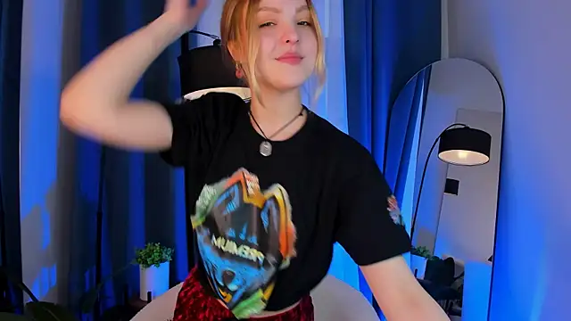 stay with alice online show from January 14, 9:45 am