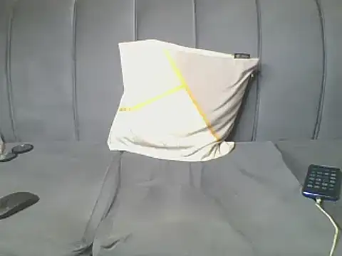 Snapshot of HoLy-ViRgiN chatting on March 11, 9:15 pm HoLy-ViRgiN online show from March 11, 9:15 pm