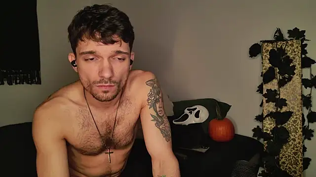 JackDesFeux online show from October 27, 10:41 am