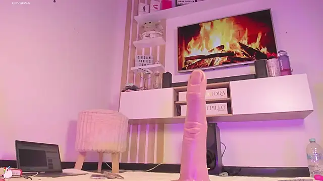 susanjons tcw online show from September 22, 10:28 am