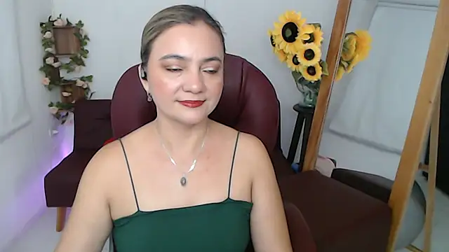 Snapshot of ana_milf chatting on June 18, 3:16 pm ana milf online show from June 18, 3:16 pm