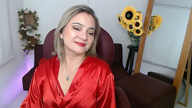 Snapshot of ana_milf chatting on June 26, 1:15 pm ana milf online show from June 26, 1:15 pm