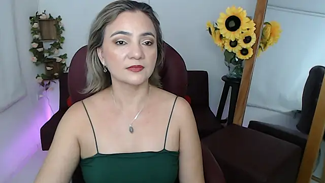 Snapshot of ana_milf chatting on July 6, 2:14 pm ana milf online show from July 6, 2:14 pm