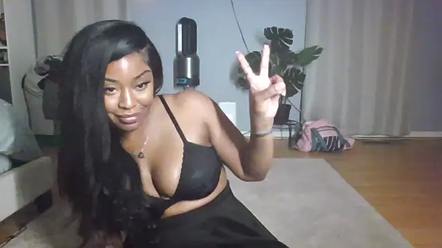 PenelopeZea online show from December 29, 8:00 am