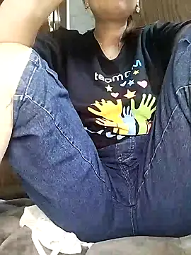 Mie610 online show from January 24, 11:56 pm