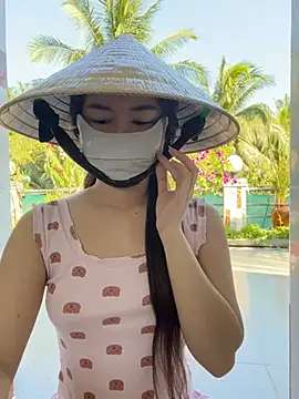 BabyThree  online show from February 28, 8:20 am