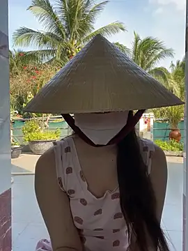 BabyThree  online show from March 18, 8:36 am