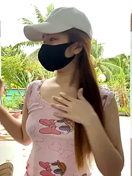 BabyThree  online show from September 16, 8:48 am