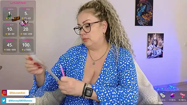 Snapshot of misskaassandraa chatting on January 22, 7:45 pm misskaassandraa online show from January 22, 7:45 pm