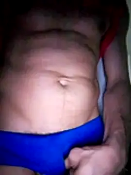 Snapshot of funguybr36 chatting on November 22, 4:33 am funguybr36 online show from November 22, 4:33 am