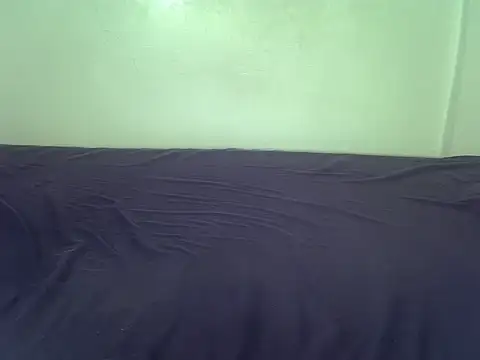 Snapshot of laetitia_ chatting on November 26, 10:55 pm laetitia online show from November 26, 10:55 pm