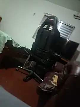 Snapshot of gressw22 chatting on September 14, 1:32 pm gressw22 online show from September 14, 1:32 pm