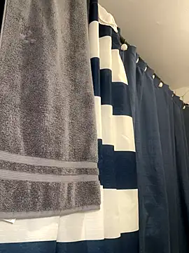 Snapshot of CUMQUEEN-XXX69 chatting on October 23, 2:00 am CUMQUEEN-XXX69 online show from October 23, 2:00 am