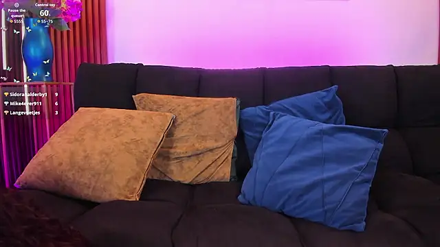 Zayda 1 online show from March 1, 12:23 am