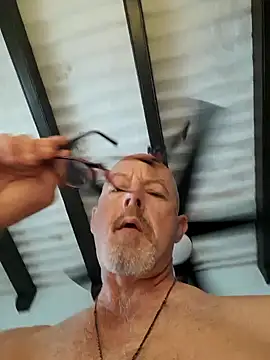 Snapshot of NOLAKINKYTYOP22 chatting on March 10, 3:52 pm NOLAKINKYTYOP22 online show from March 10, 3:52 pm