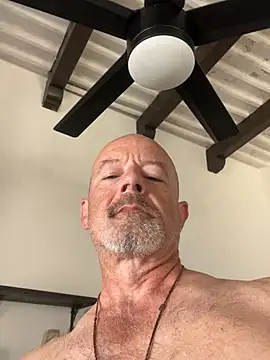 Snapshot of NOLAKINKYTYOP22 chatting on March 12, 3:29 pm NOLAKINKYTYOP22 online show from March 12, 3:29 pm