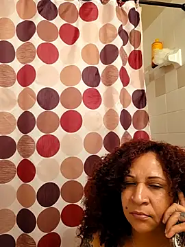 ladycreamypr2 online show from May 25, 6:14 pm