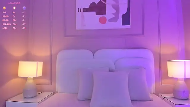 Snapshot of aria_greco chatting on December 14, 9:08 pm aria greco online show from December 14, 9:08 pm