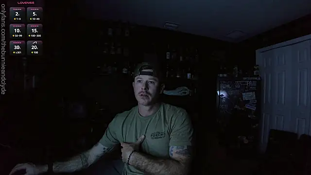 chillinthemosttt online show from February 20, 4:07 am