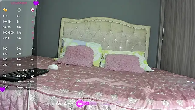 kattita uwu online show from September 12, 8:14 am