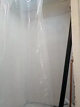 allissonw13 online show from January 19, 11:43 pm