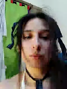 Snapshot of Bigyummmzul chatting on May 12, 11:24 pm Bigyummmzul online show from May 12, 11:24 pm