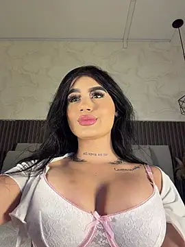 SOPHICARTERS online show from March 24, 1:05 pm