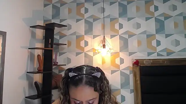 cameronglen online show from February 24, 9:10 am