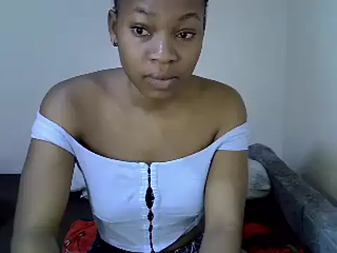 Snapshot of _Becky002 chatting on February 22, 7:01 am Becky002 online show from February 22, 7:01 am
