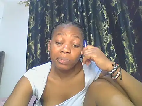 Snapshot of _Becky002 chatting on September 25, 8:29 am Becky002 online show from September 25, 8:29 am