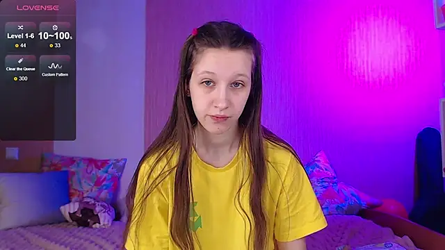 ur kitty   online show from March 10, 1:10 pm