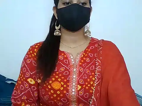 sparkling queen online show from March 10, 3:52 pm