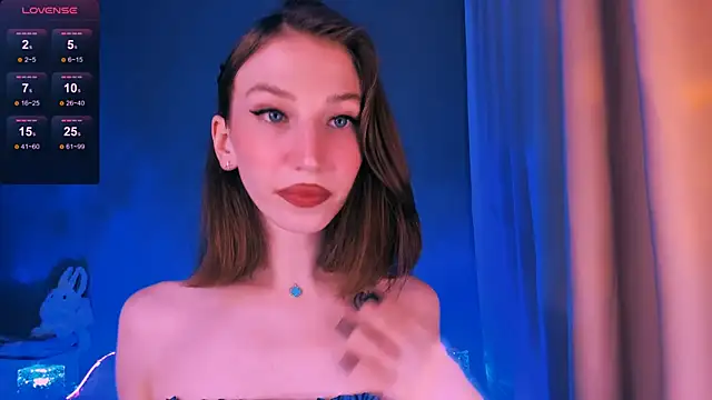 ellaamber online show from December 13, 10:04 pm