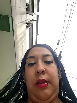 Snapshot of Bella_keny chatting on July 9, 7:29 pm Bella keny online show from July 9, 7:29 pm