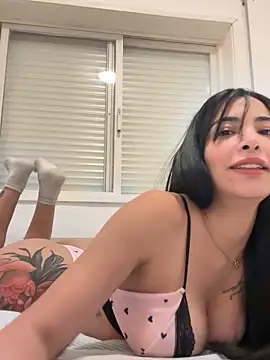 Snapshot of 666THE_AraB__LaTiinaz chatting on December 17, 8:48 pm 666THE AraB LaTiinaz online show from December 17, 8:48 pm