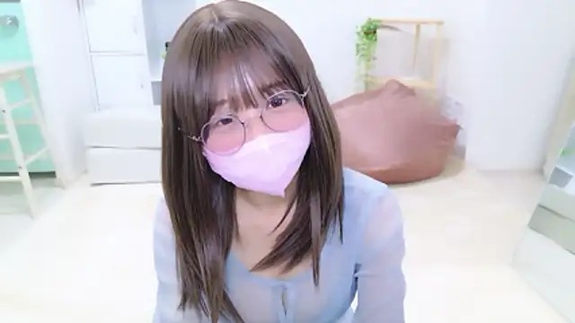 Snapshot of chihiro_ri chatting on June 23, 11:41 am chihiro ri online show from June 23, 11:41 am