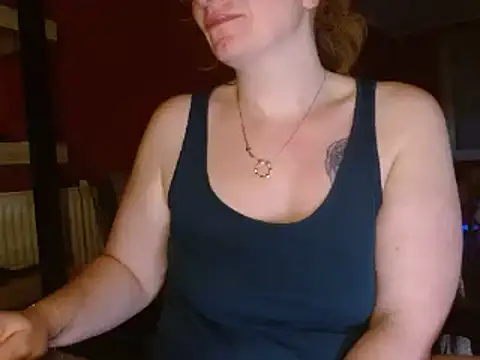 Snapshot of cruellaculdenfer67 chatting on December 26, 10:41 pm cruellaculdenfer67 online show from December 26, 10:41 pm