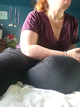 cruellaculdenfer67 online show from February 16, 2:02 pm