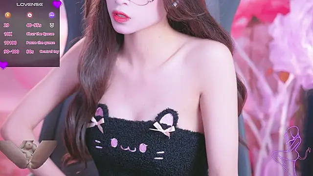 Snapshot of Anytoly chatting on March 10, 10:48 am Anytoly online show from March 10, 10:48 am