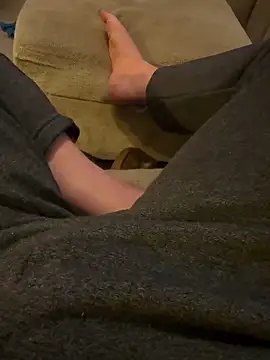 Snapshot of Feettlover69 chatting on March 2, 8:48 pm Feettlover69 online show from March 2, 8:48 pm